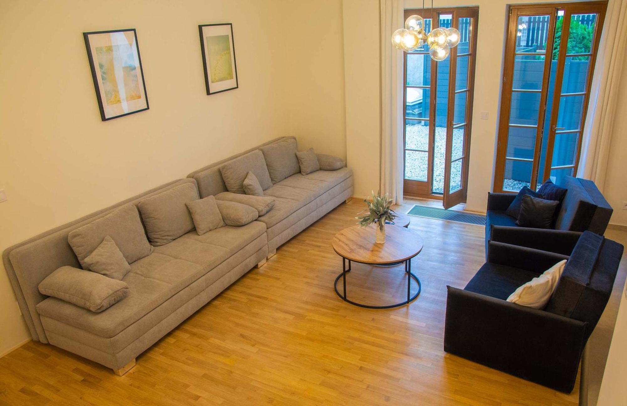 New City Centre Garden Apartment - Central Location Prague Luaran gambar