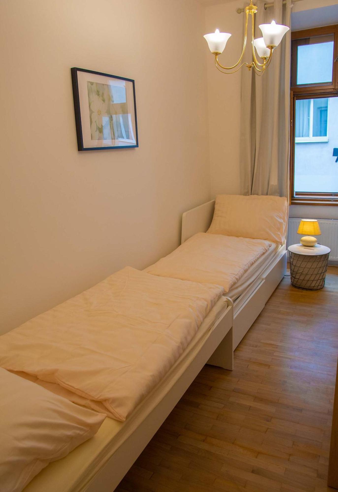 New City Centre Garden Apartment - Central Location Prague Luaran gambar