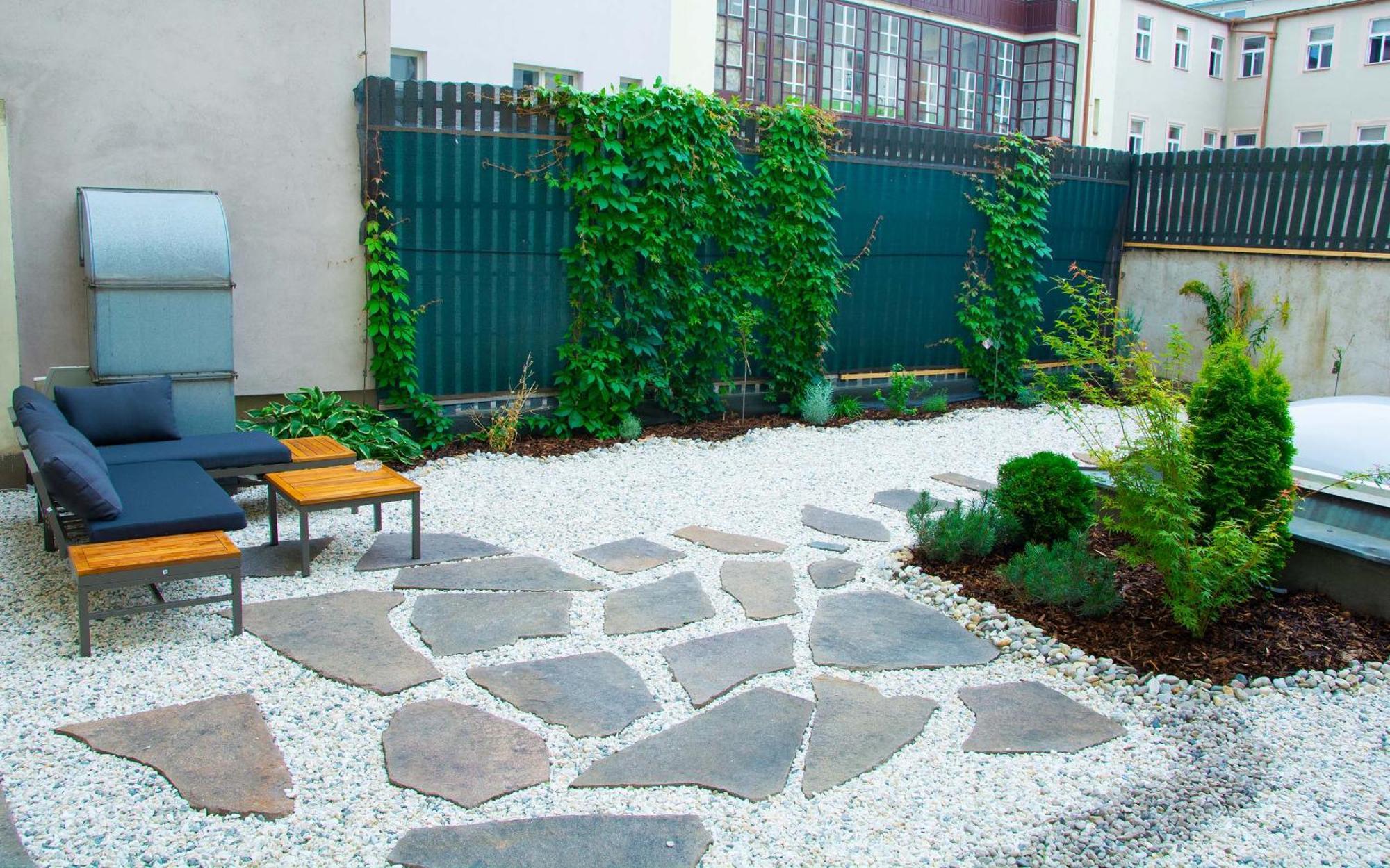New City Centre Garden Apartment - Central Location Prague Luaran gambar